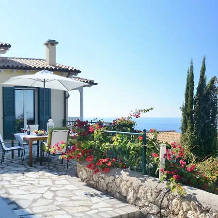 Nature Villa